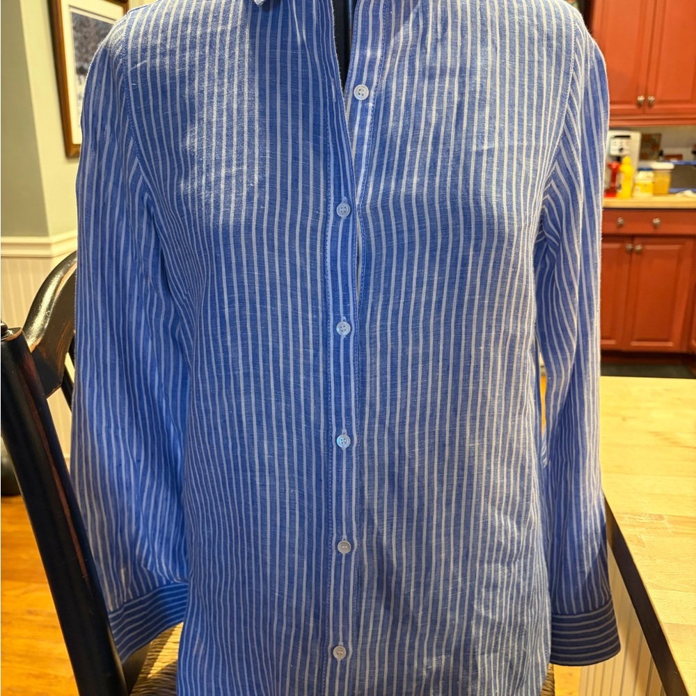 J. McLaughlin Blue and White Striped Casual Shirt